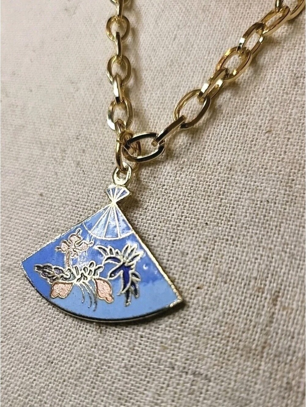 Vintage Cloisonne Goldtone Charm And Chain Necklace 18" Excellent M12